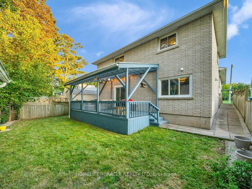 309 Hixon Road • Hamilton, ON photo 41