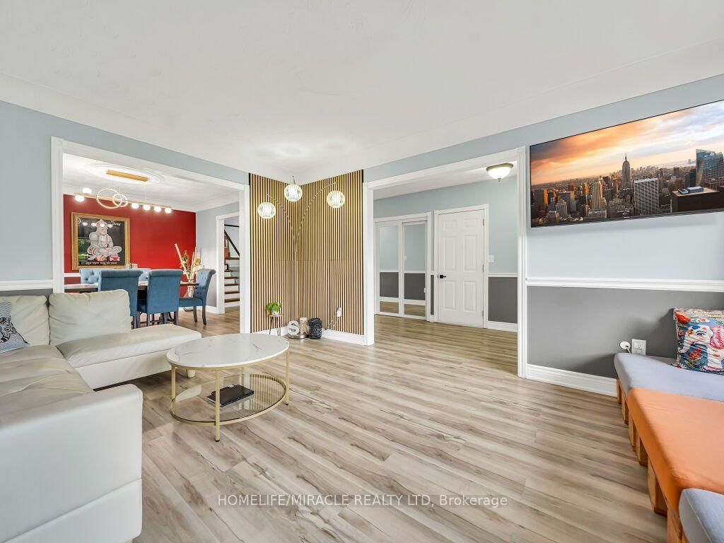 309 Hixon Road • Hamilton, ON photo 7