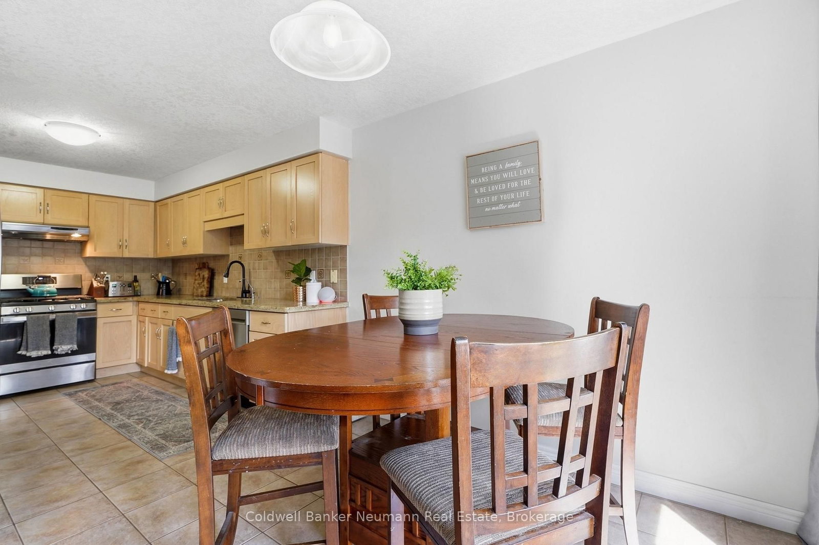 7 Henderson Drive • Guelph, ON photo 11
