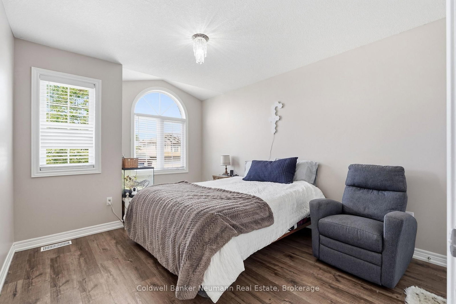 7 Henderson Drive • Guelph, ON photo 19