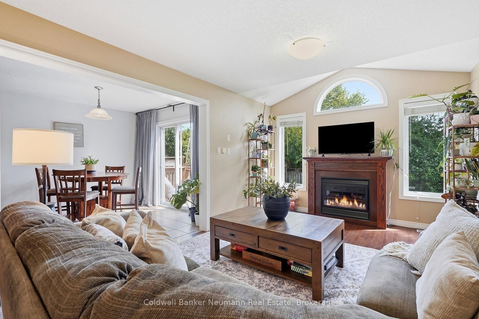 7 Henderson Drive • Guelph, ON photo 4