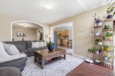 7 Henderson Drive • Guelph, ON photo 5