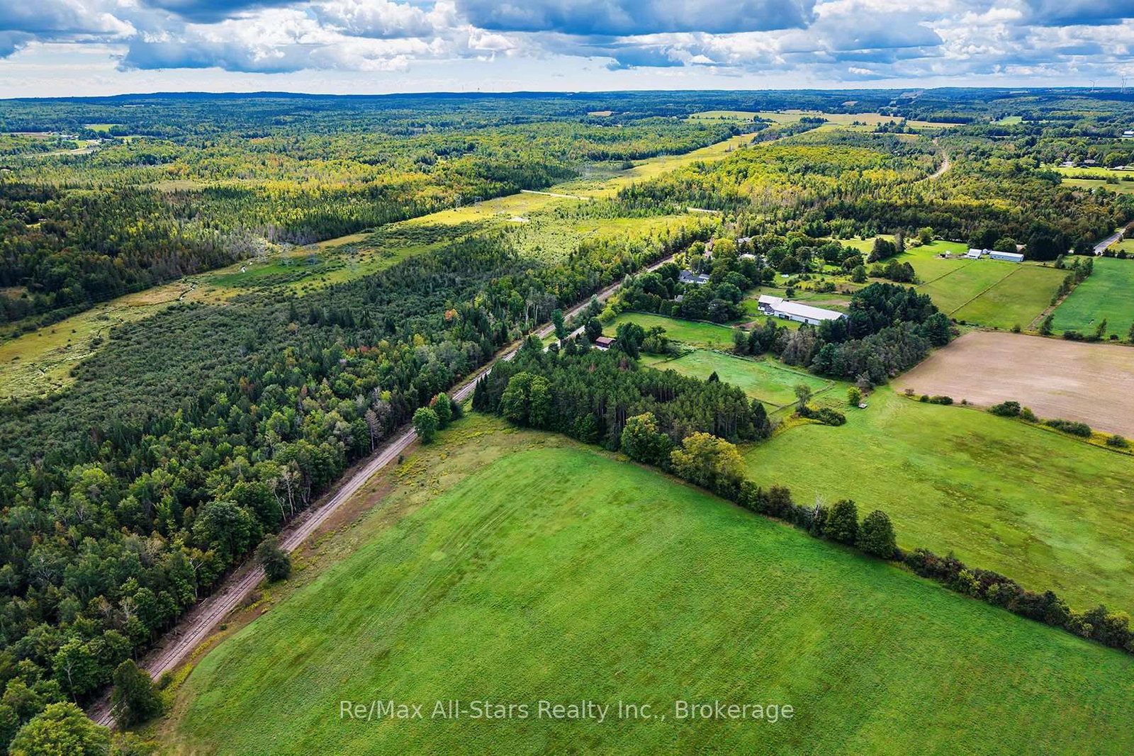 420 Solanum Way • Kawartha Lakes, ON photo 35