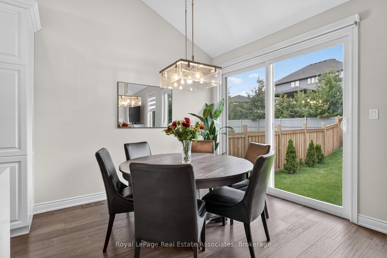 48 HARPIN Way E • Centre Wellington, ON photo 14