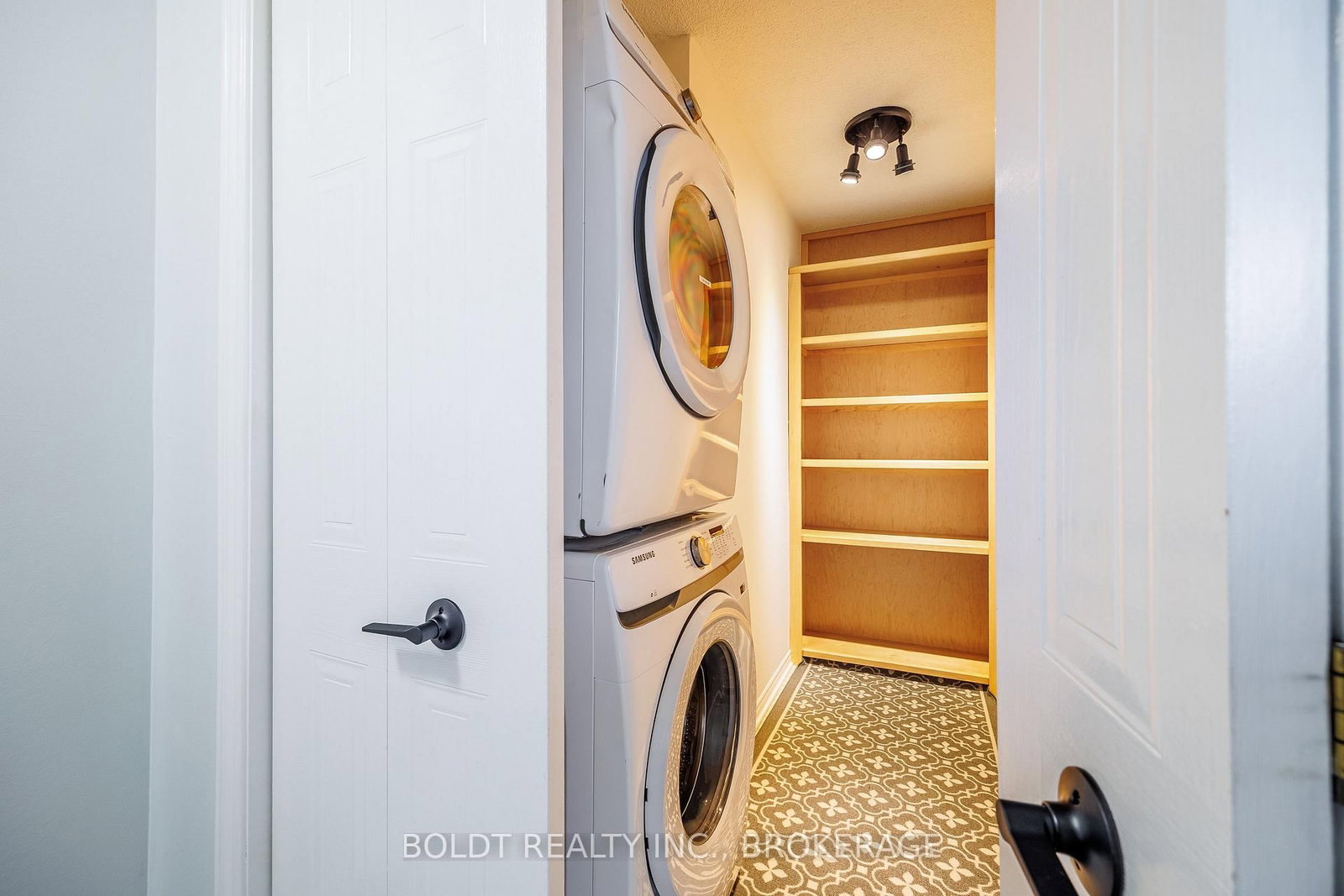 81 Scott Street • #812 • St. Catharines, ON photo 27