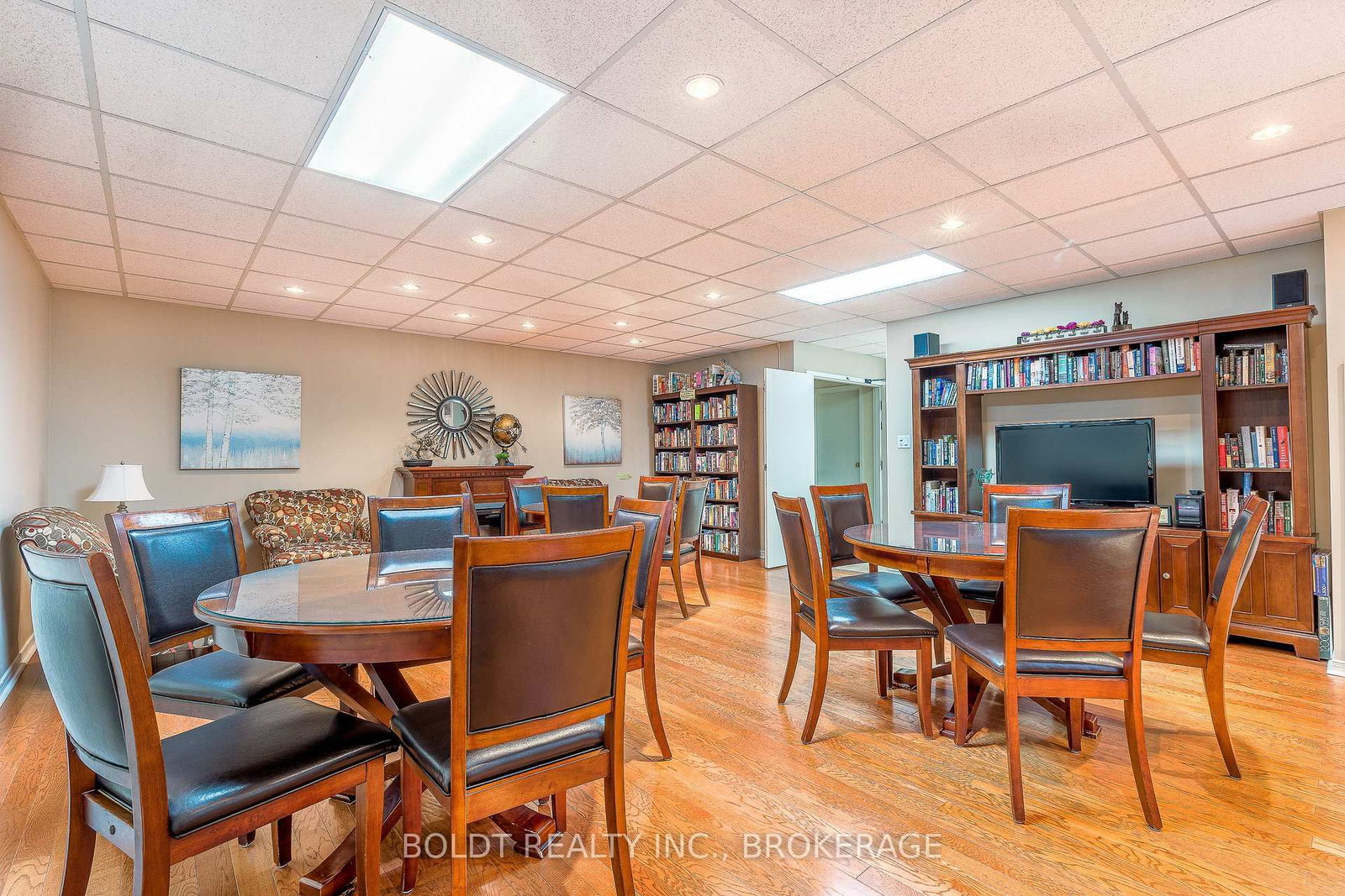 81 Scott Street • #812 • St. Catharines, ON photo 34