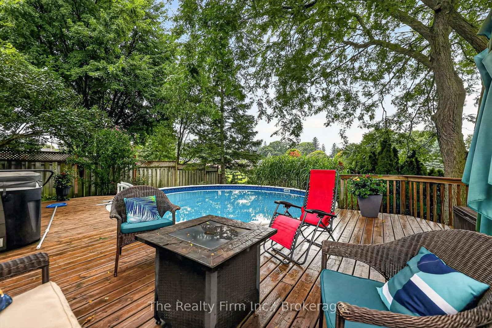 55 Mason Drive • Ingersoll, ON photo 13