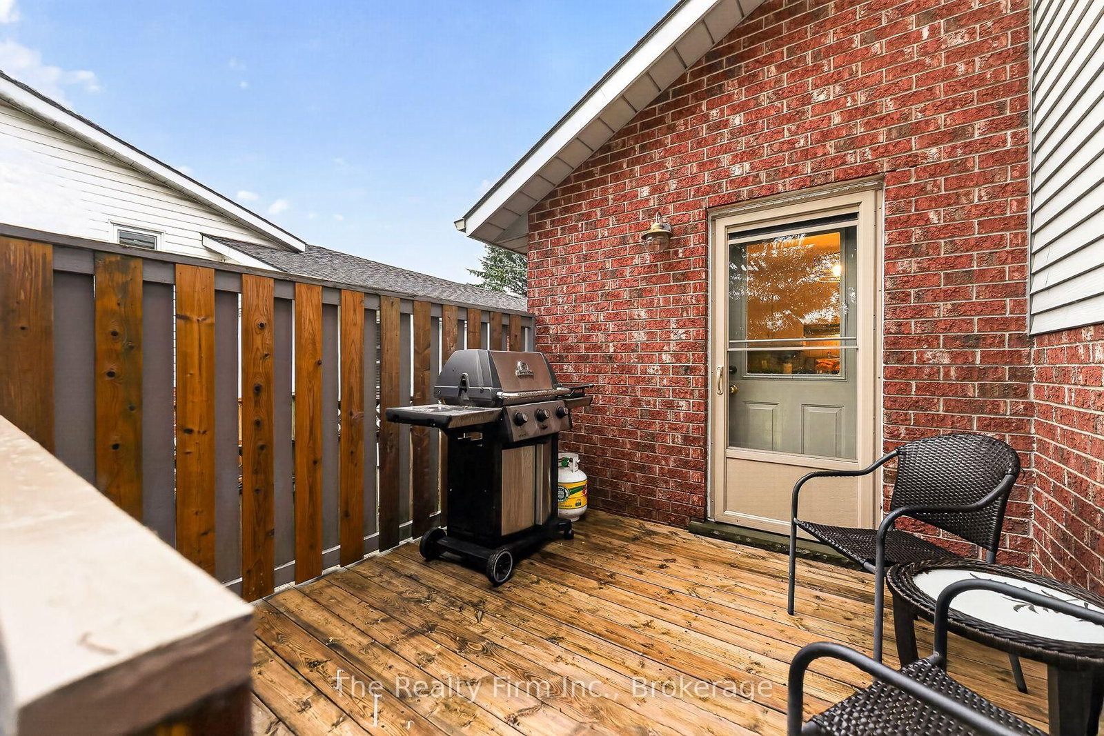 55 Mason Drive • Ingersoll, ON photo 8