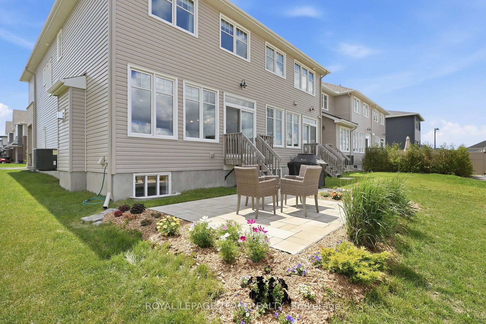 715 Maverick Crescent • Ottawa, ON photo 39
