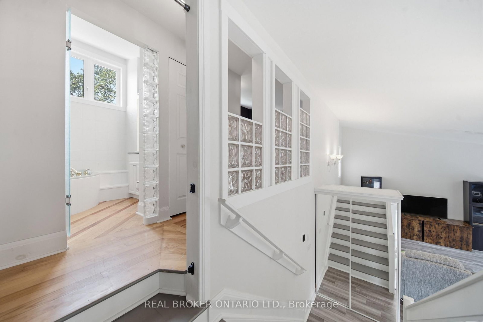 35 Perth Road • Kitchener, ON photo 20