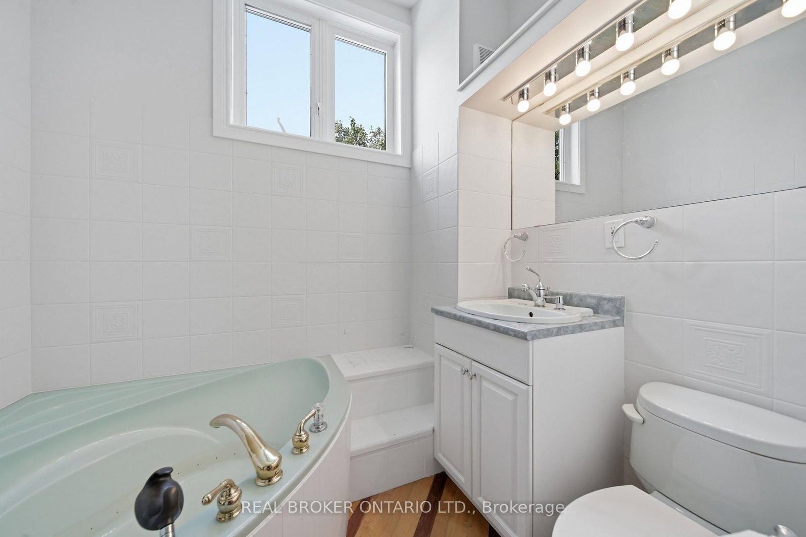 35 Perth Road • Kitchener, ON photo 23