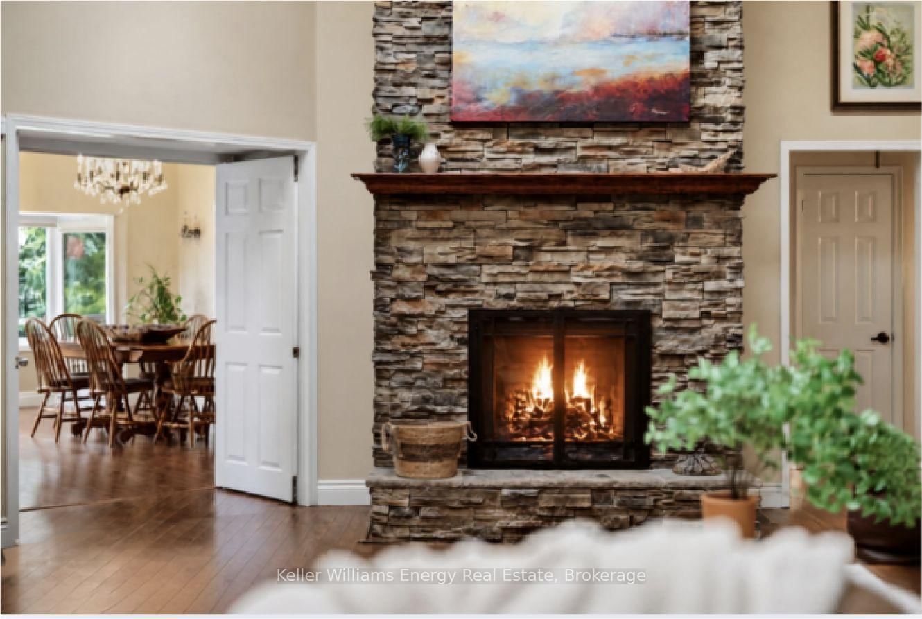 89 Smith's Bay Avenue • Prince Edward County, ON photo 12
