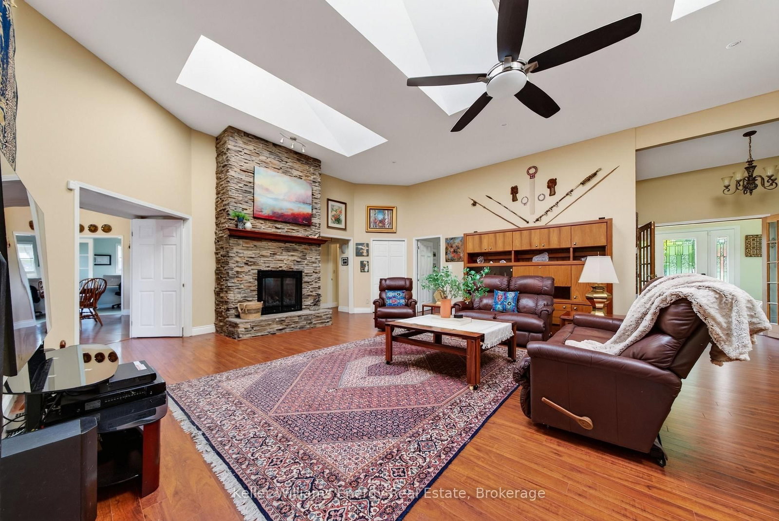89 Smith's Bay Avenue • Prince Edward County, ON photo 13