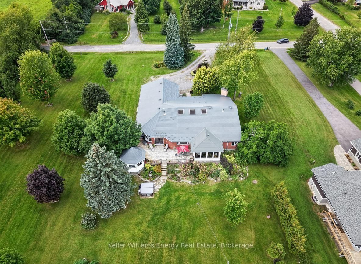 89 Smith's Bay Avenue • Prince Edward County, ON photo 35