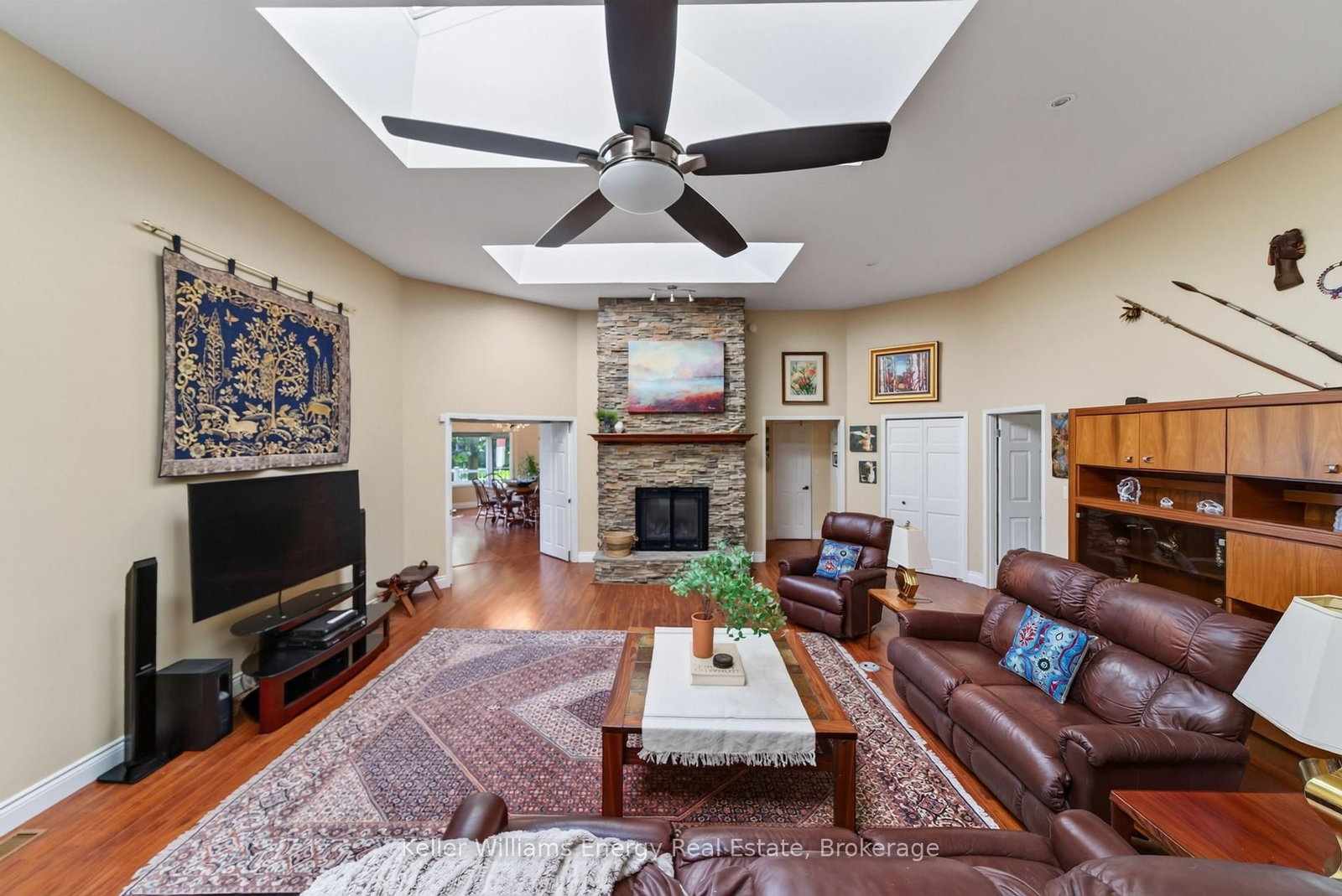 89 Smith's Bay Avenue • Prince Edward County, ON photo 8