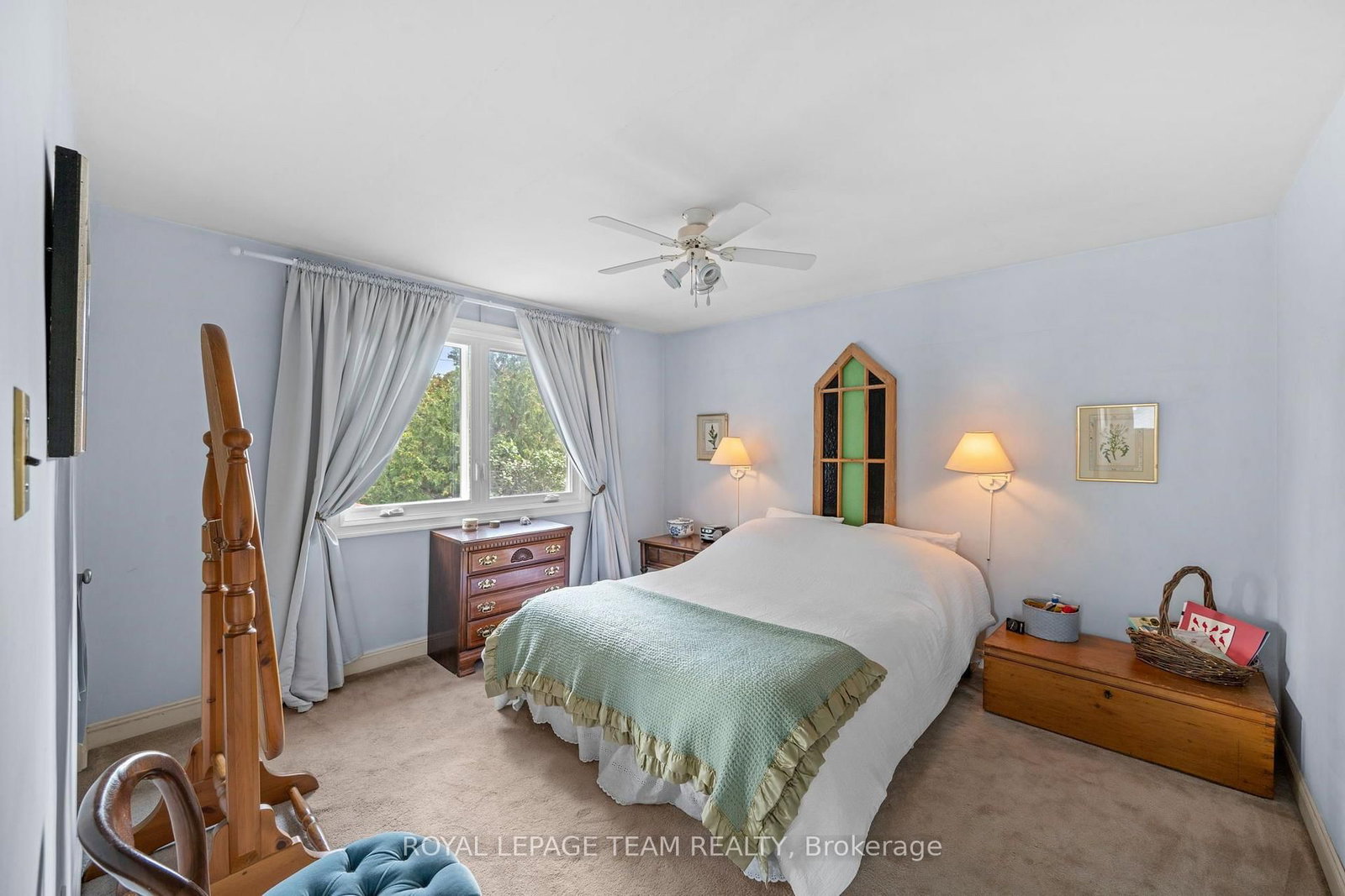 2009 Alta Vista Dr, Ottawa, view 16