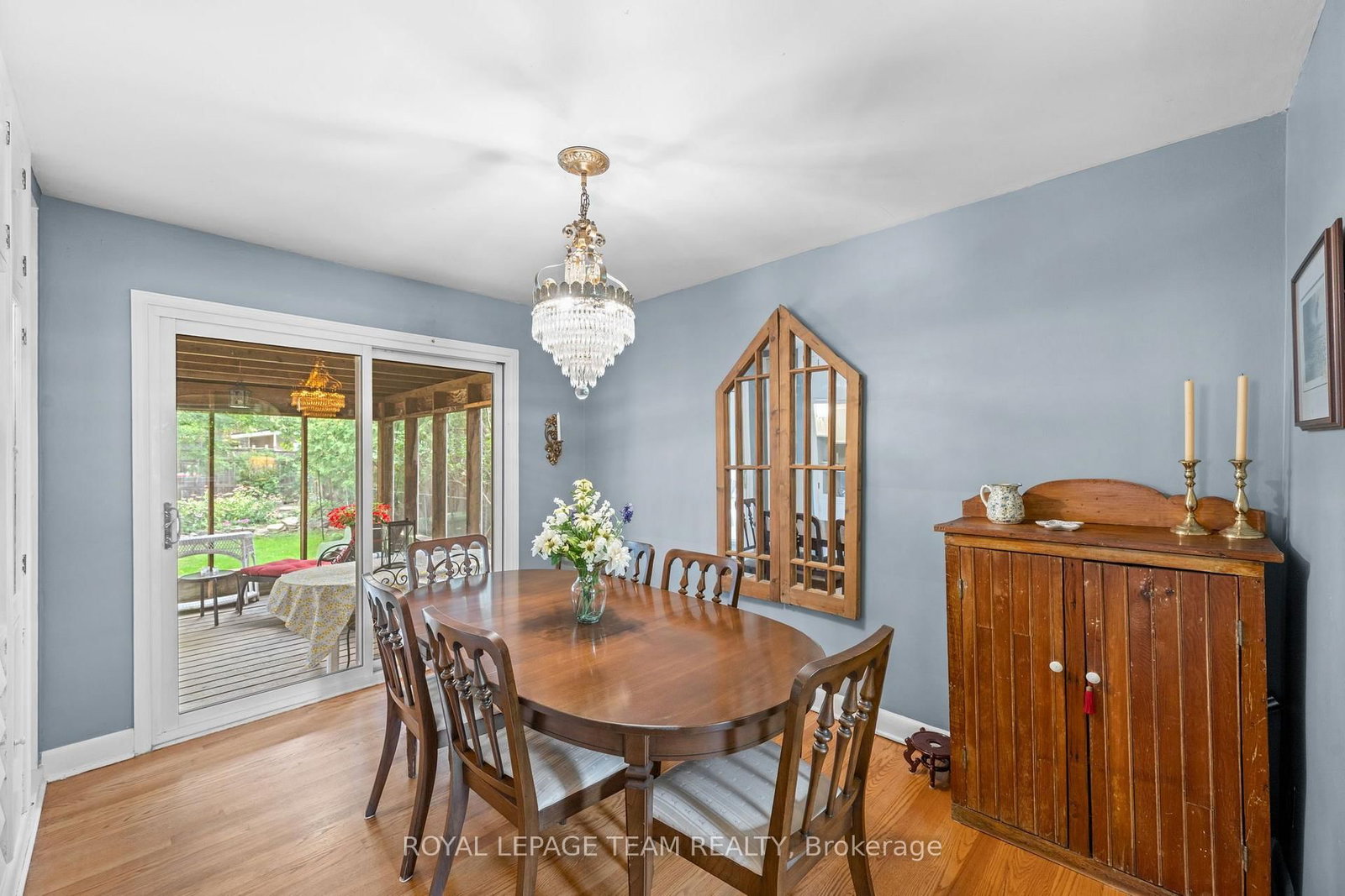 2009 Alta Vista Dr, Ottawa, view 8