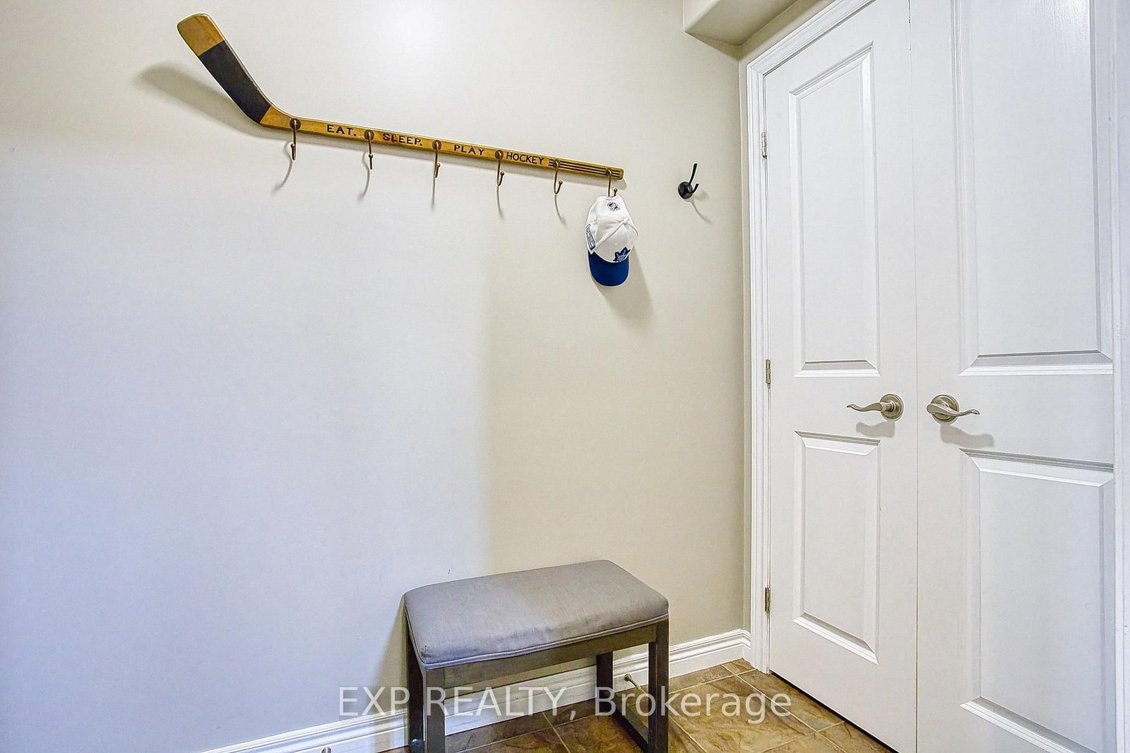 86 Willow Lane • Grimsby, ON photo 18