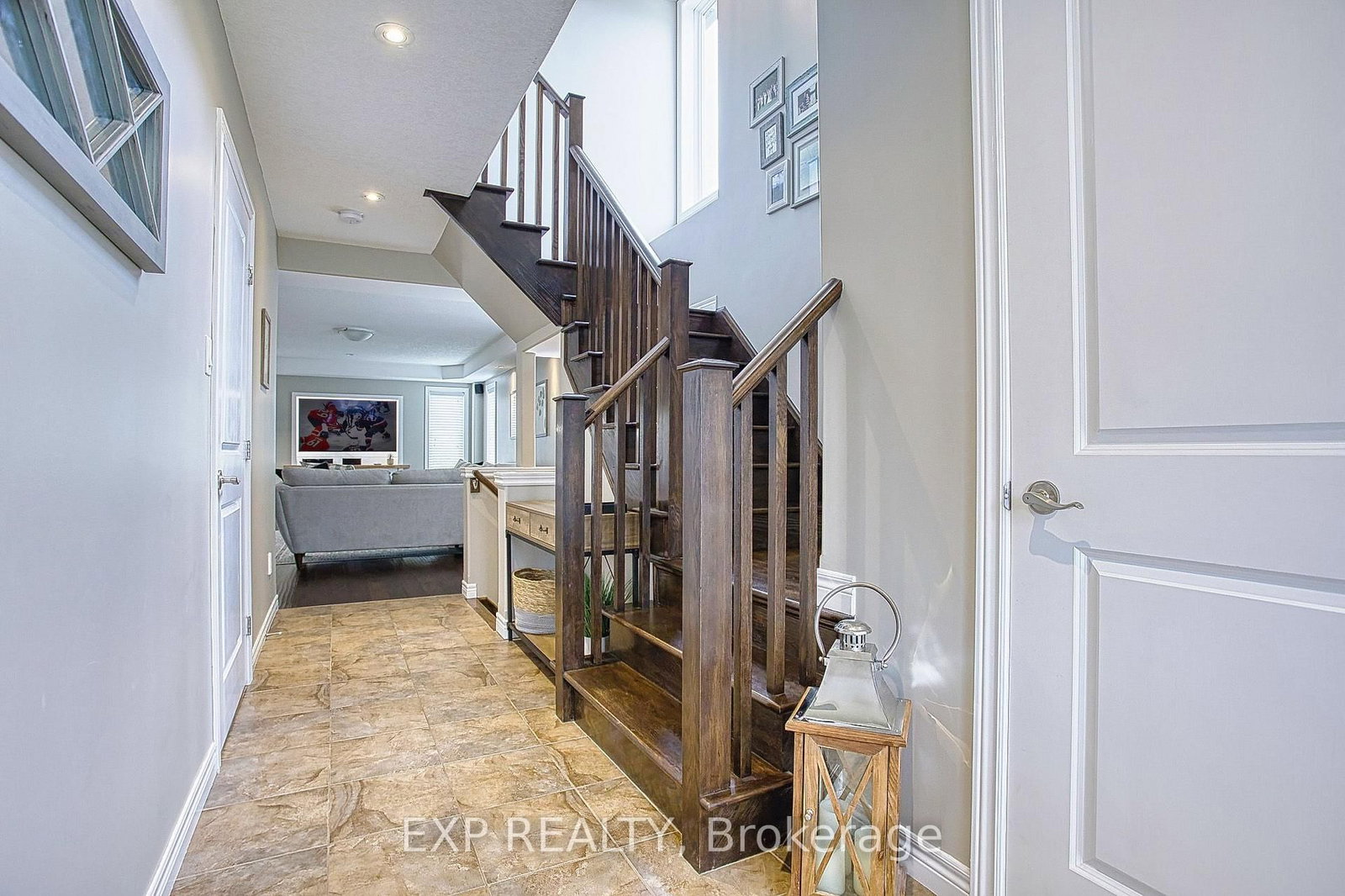 86 Willow Lane • Grimsby, ON photo 5