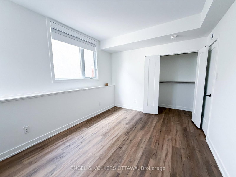 123 Marlborough Ave photo 5