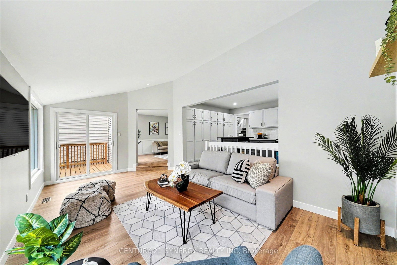 31 Willow Glen Drive • Ottawa, ON photo 16