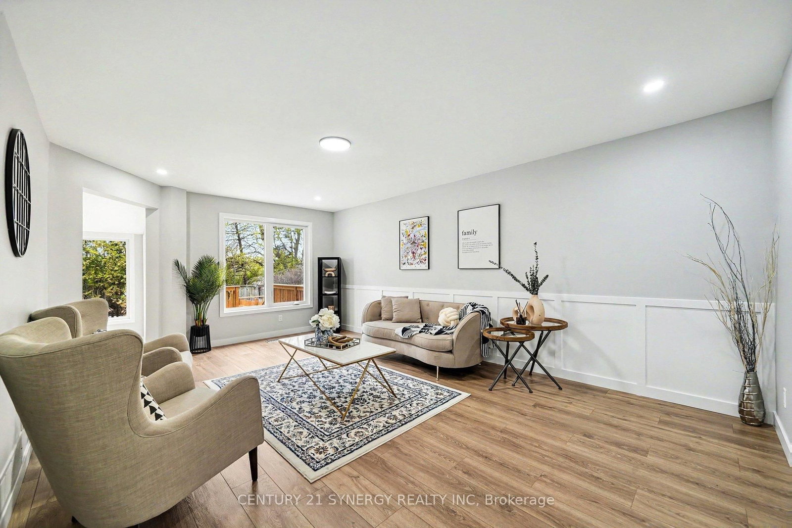 31 Willow Glen Drive • Ottawa, ON photo 8