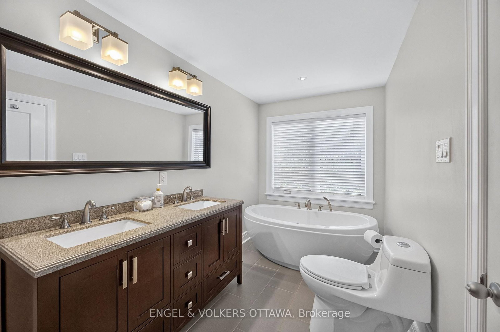 47 Gould Street • Ottawa, ON photo 30