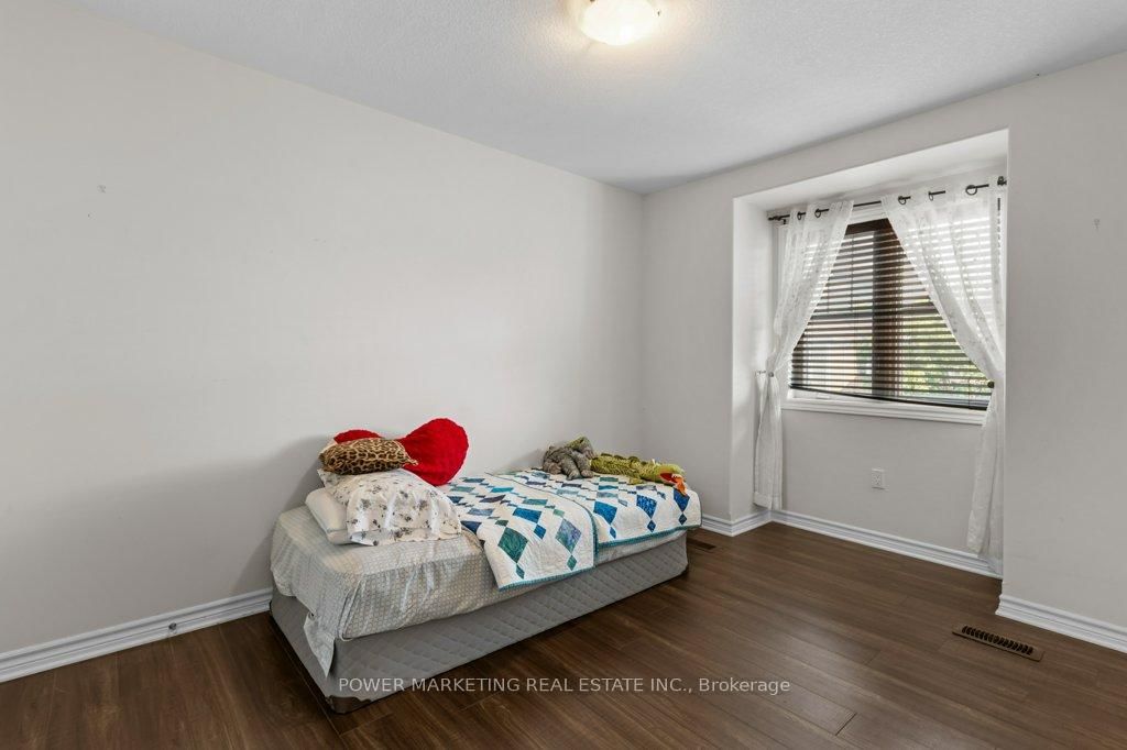 786 NEWMARKET Lane • Kingston, ON photo 18
