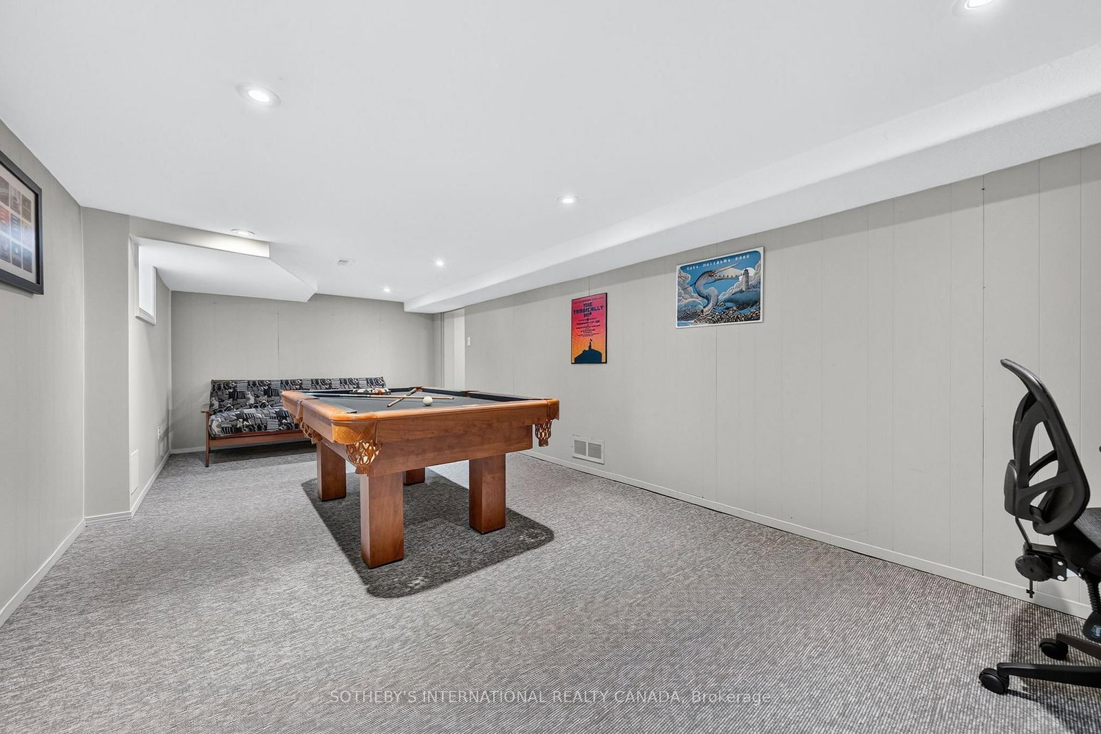 38 Roslin Avenue S • Waterloo, ON photo 22