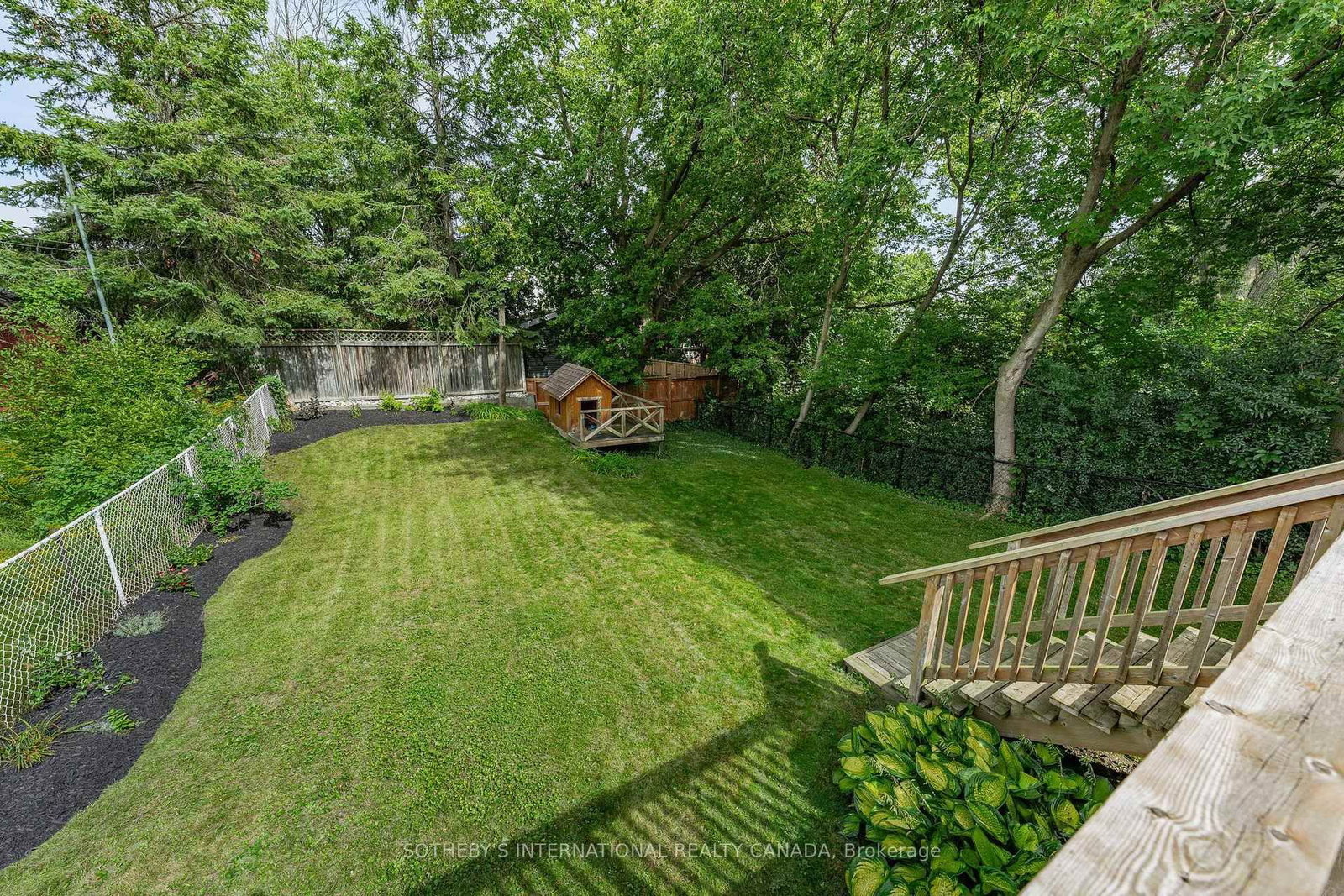 38 Roslin Avenue S • Waterloo, ON photo 25
