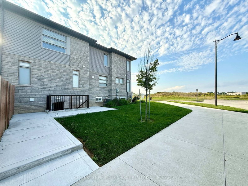 Basement - 72 Summersides Boulevard S