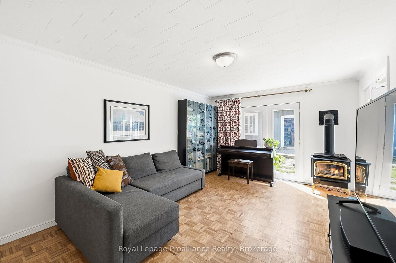 65 Prince Edward Street • Brighton, ON photo 24