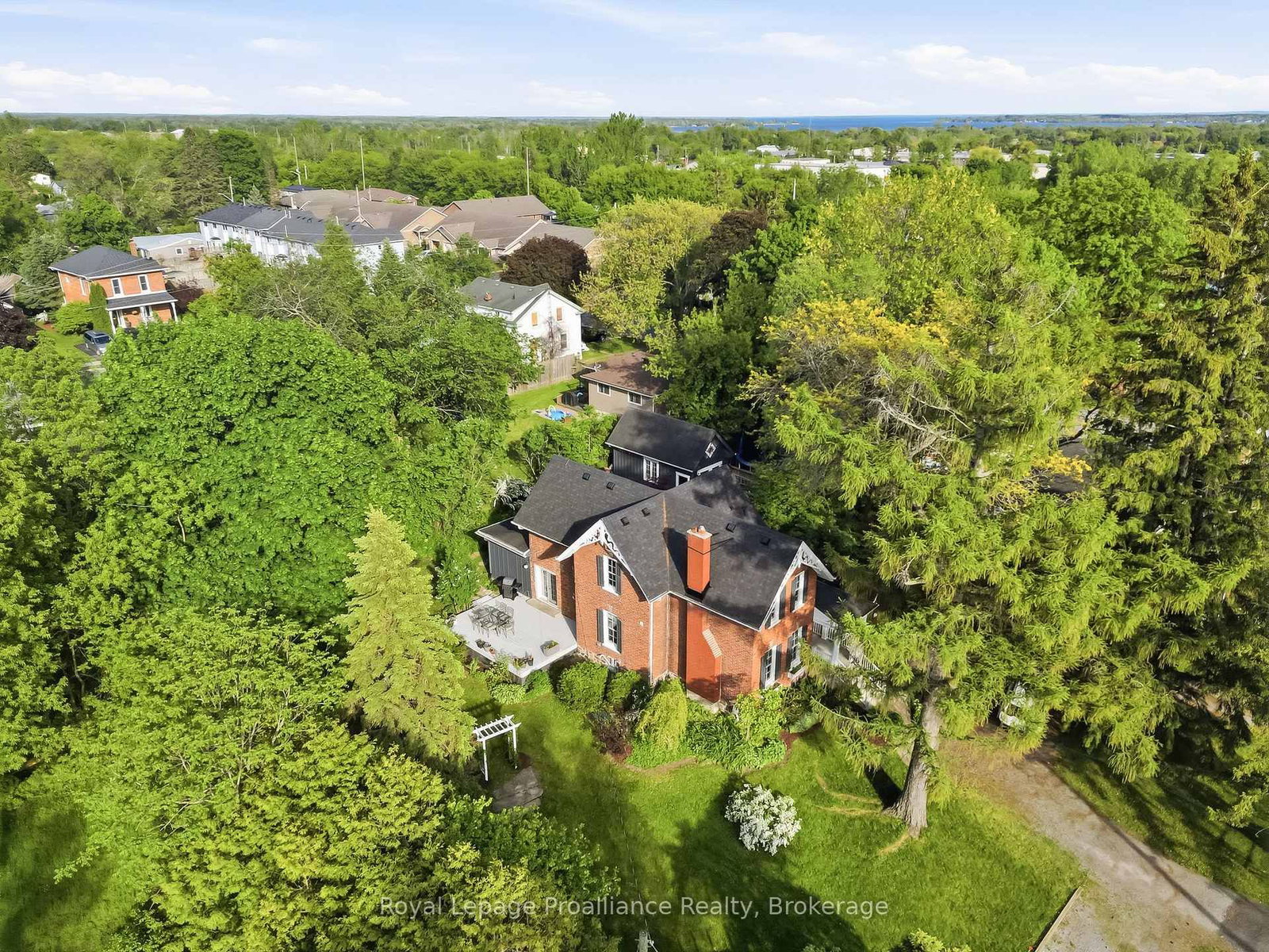 65 Prince Edward Street • Brighton, ON photo 50