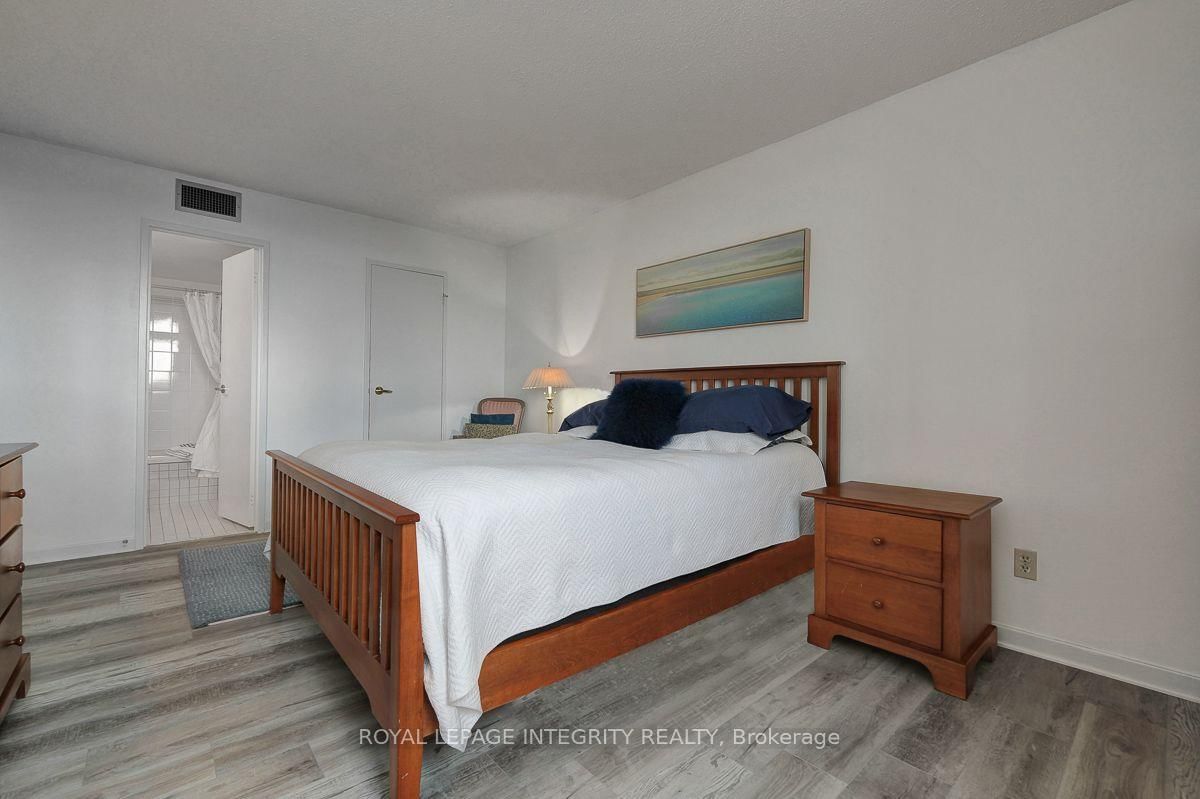 1500 Riverside Drive • #1601 • Ottawa, ON photo 23