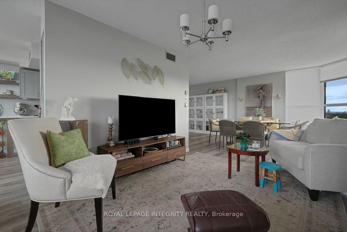 1500 Riverside Drive • #1601 • Ottawa, ON photo 8