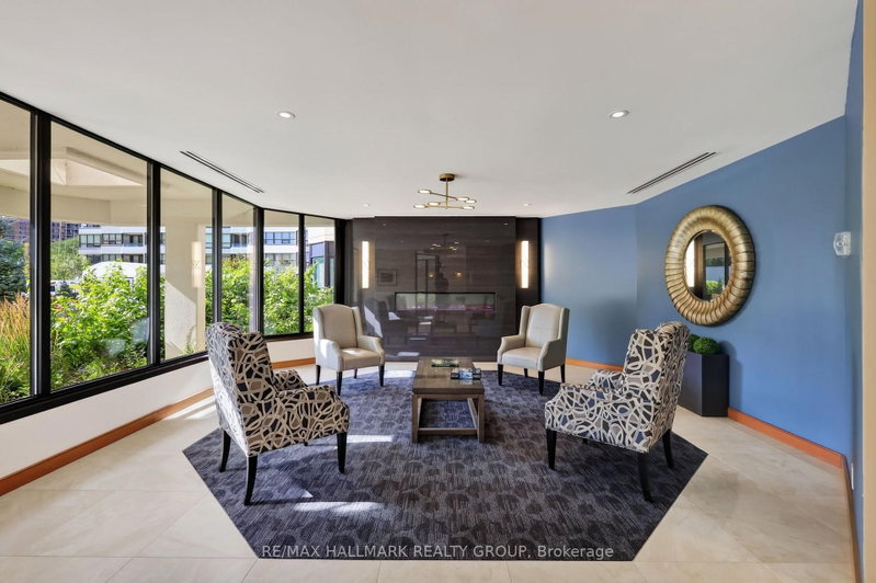 1500 Riverside Dr photo 5