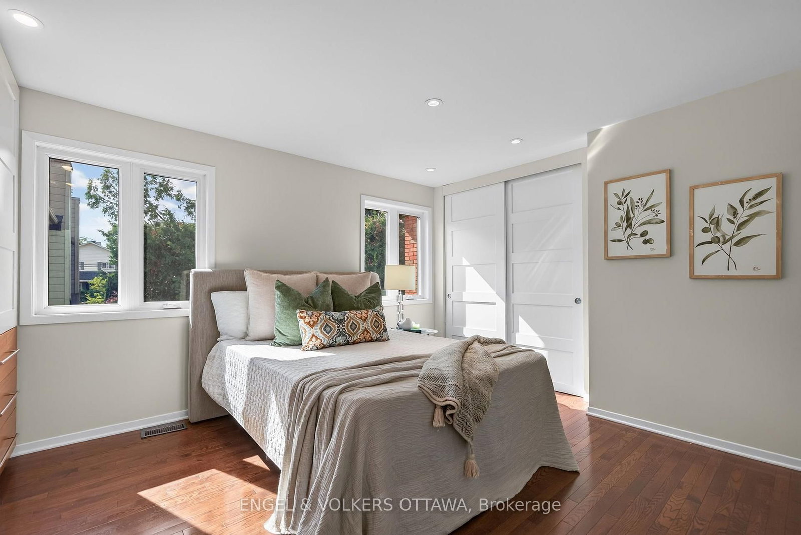 22 Chestnut Street • Ottawa, ON photo 16