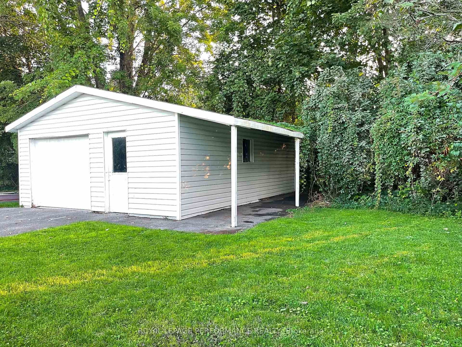 207 Leonia Street • Cornwall, ON photo 12