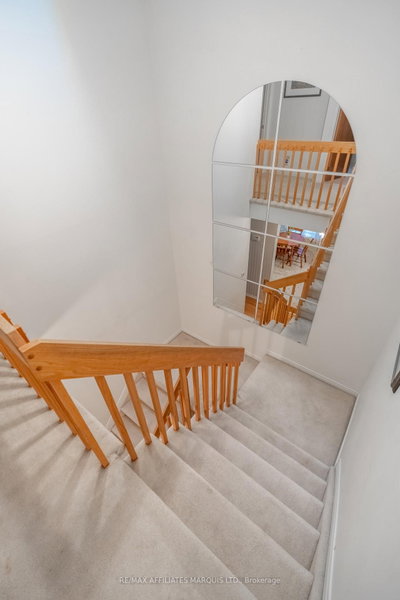 120 Heritage Place • Cornwall, ON photo 9