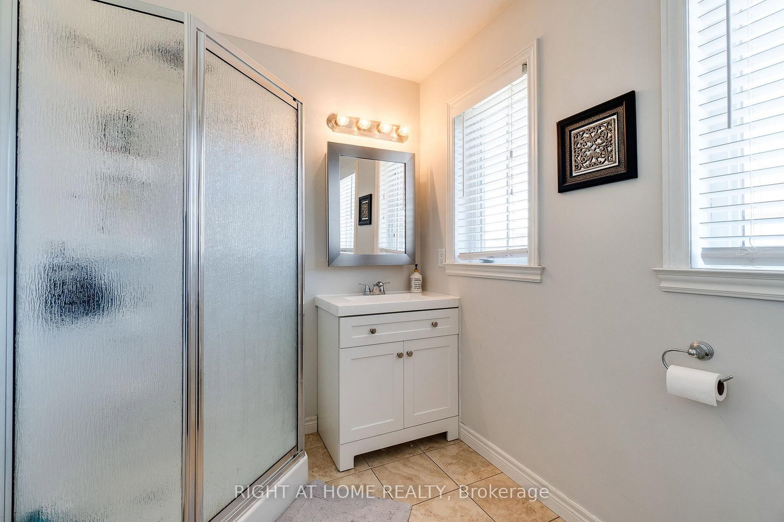 70 Highgate Drive • #12 • Hamilton, ON photo 17