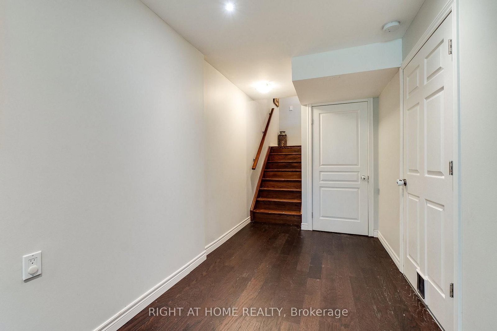 70 Highgate Drive • #12 • Hamilton, ON photo 26