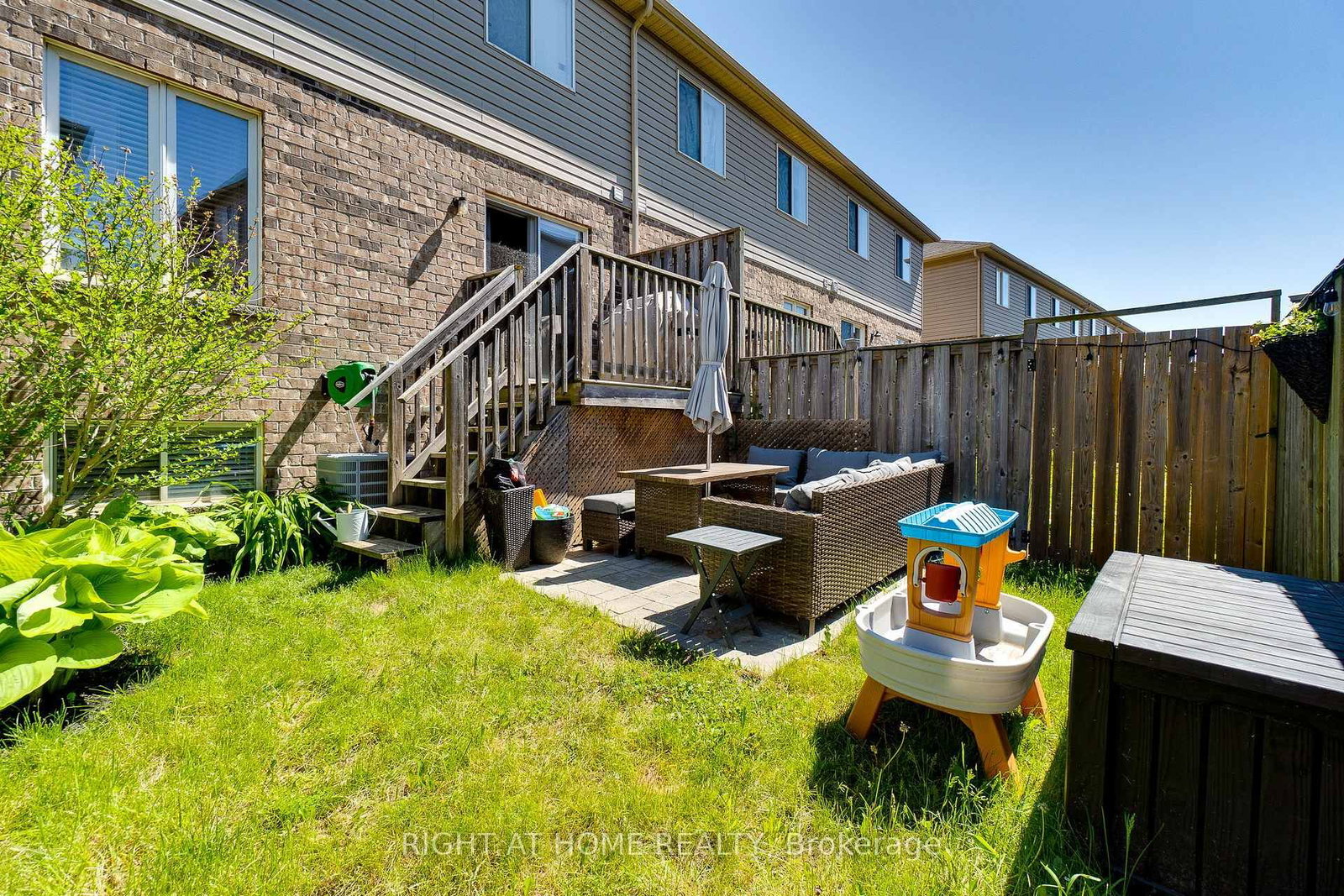 70 Highgate Drive • #12 • Hamilton, ON photo 33