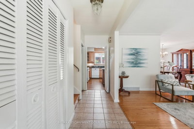 7 Braemar Place • Hamilton, ON photo 5