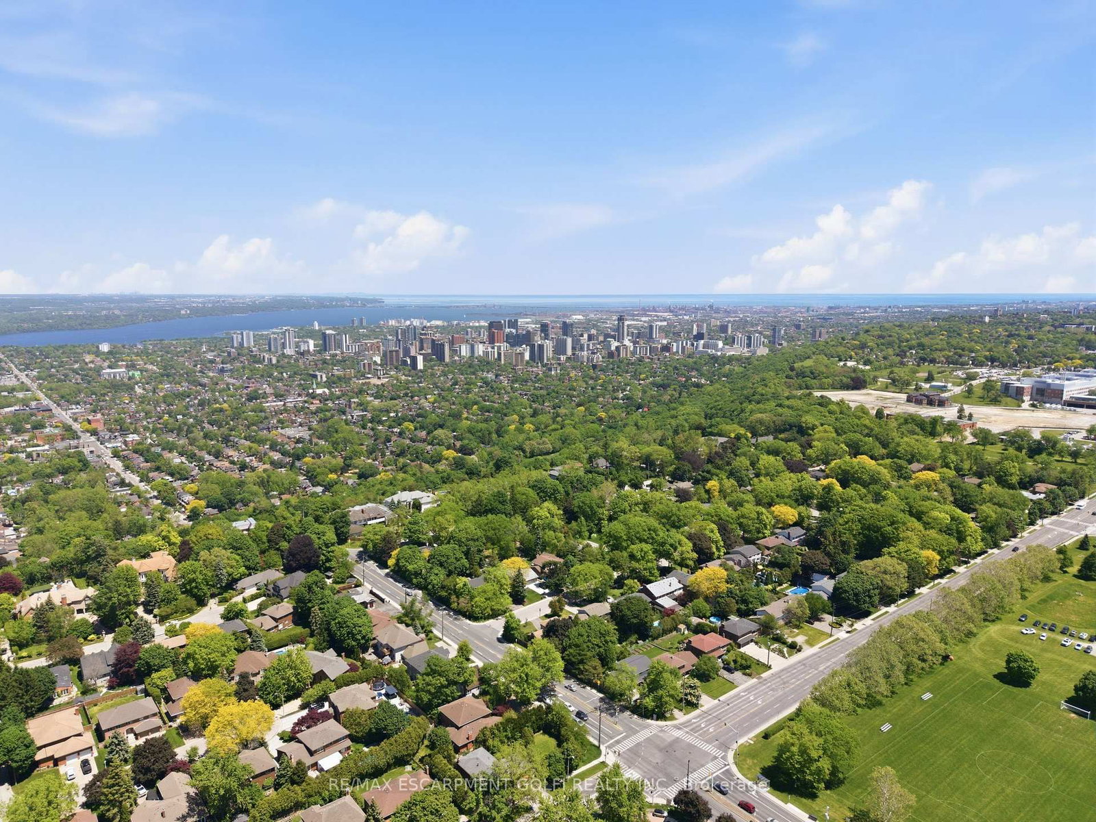 7 Braemar Place • Hamilton, ON photo 44