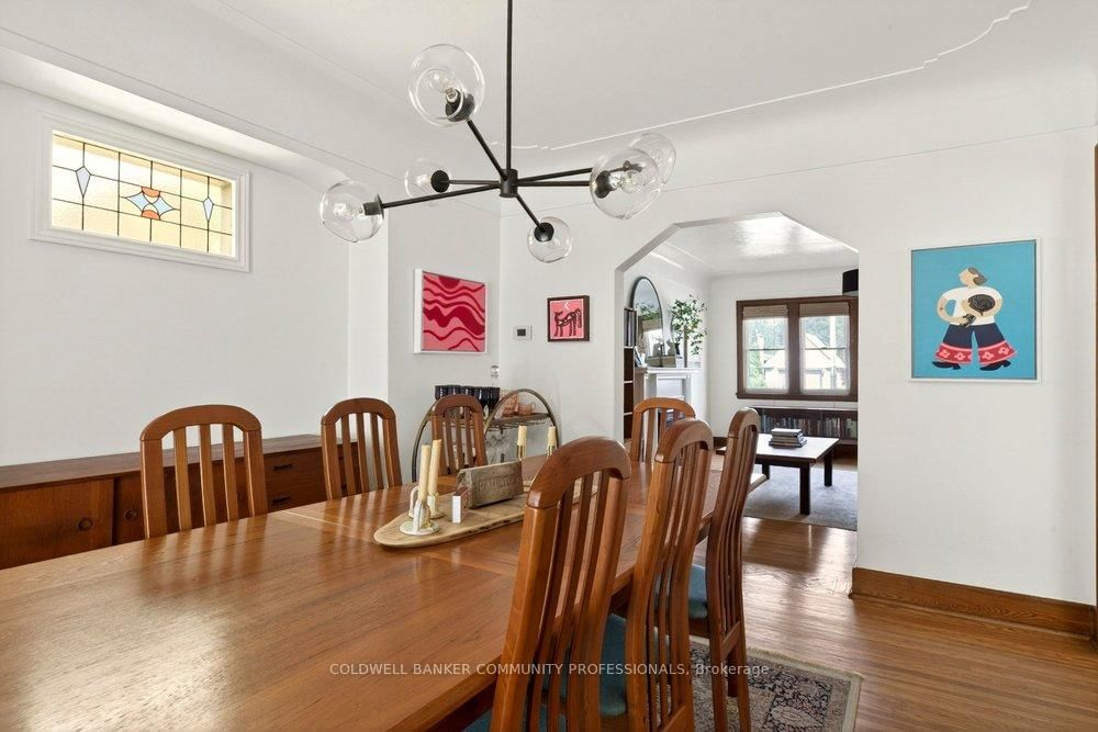 66 Edgemont Street S • Hamilton, ON photo 18