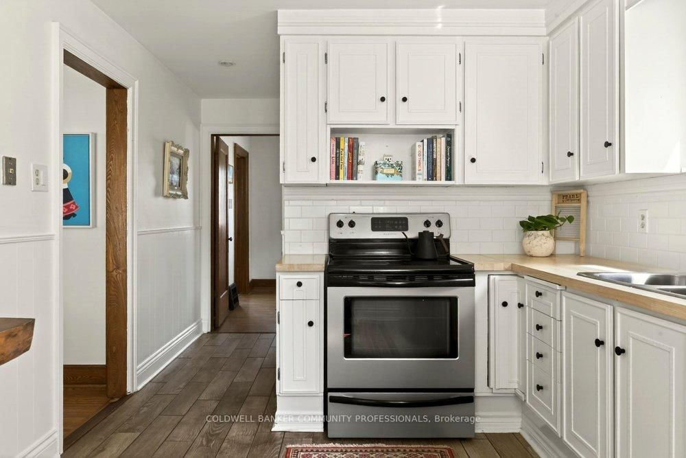66 Edgemont Street S • Hamilton, ON photo 23