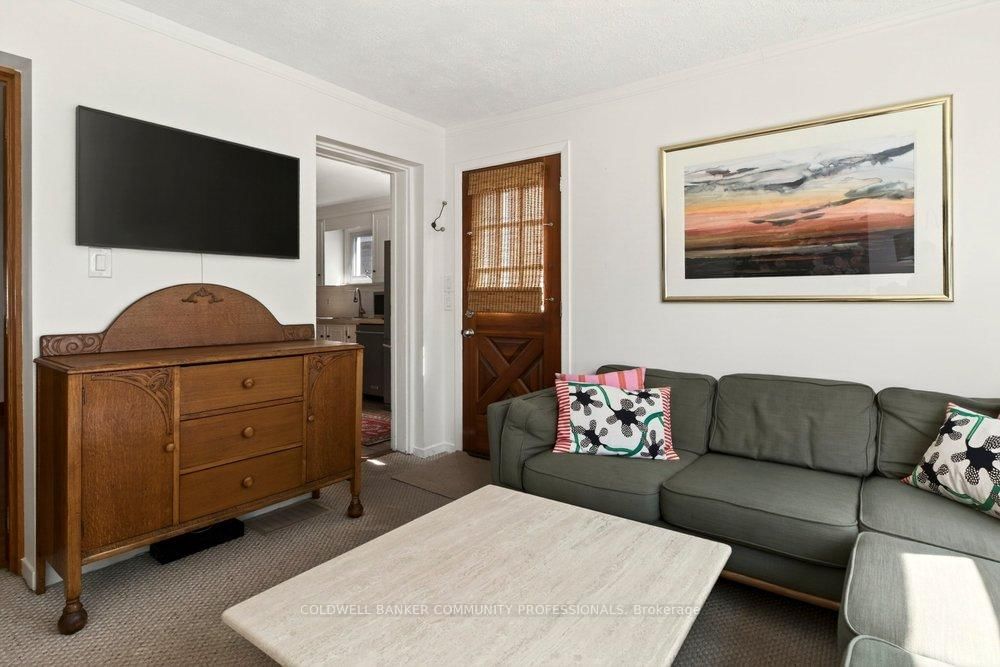 66 Edgemont Street S • Hamilton, ON photo 24