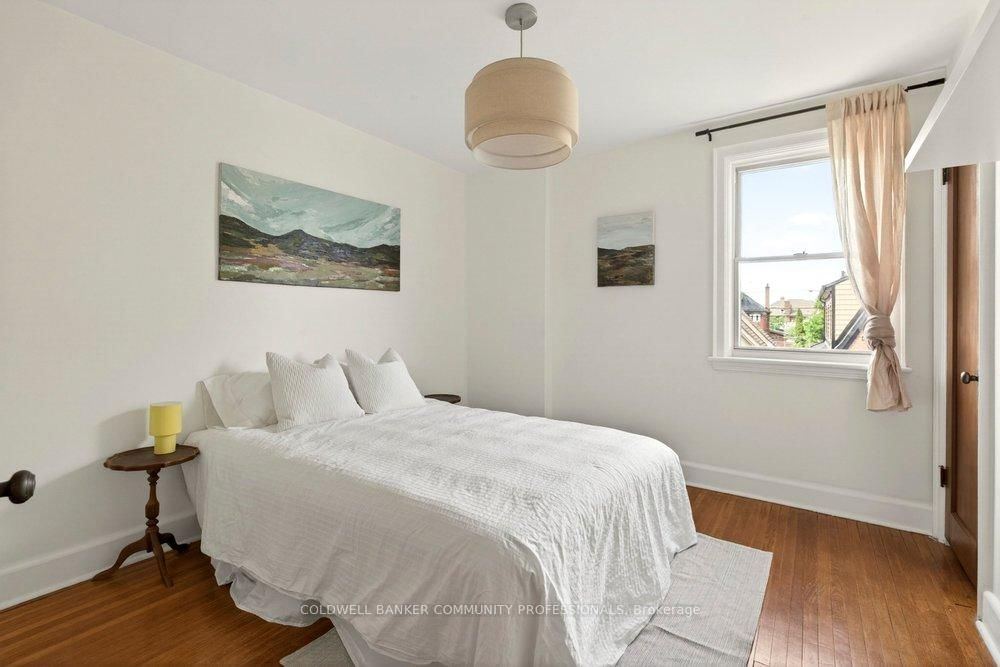 66 Edgemont Street S • Hamilton, ON photo 31