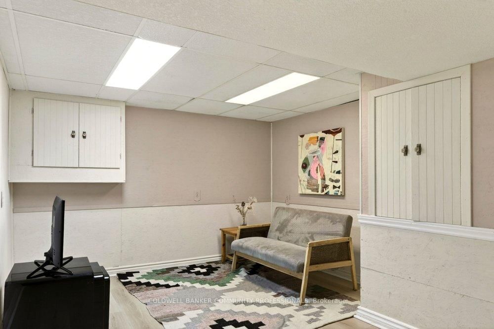 66 Edgemont Street S • Hamilton, ON photo 39