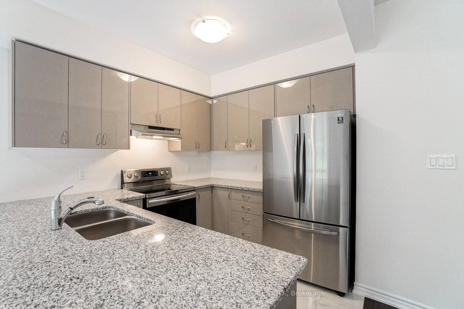 515 Garner Road W • #2 • Hamilton, ON photo 11